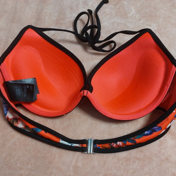 H&M Tropical Floral Print String Bikini Size 36B - Picture 7 of 8